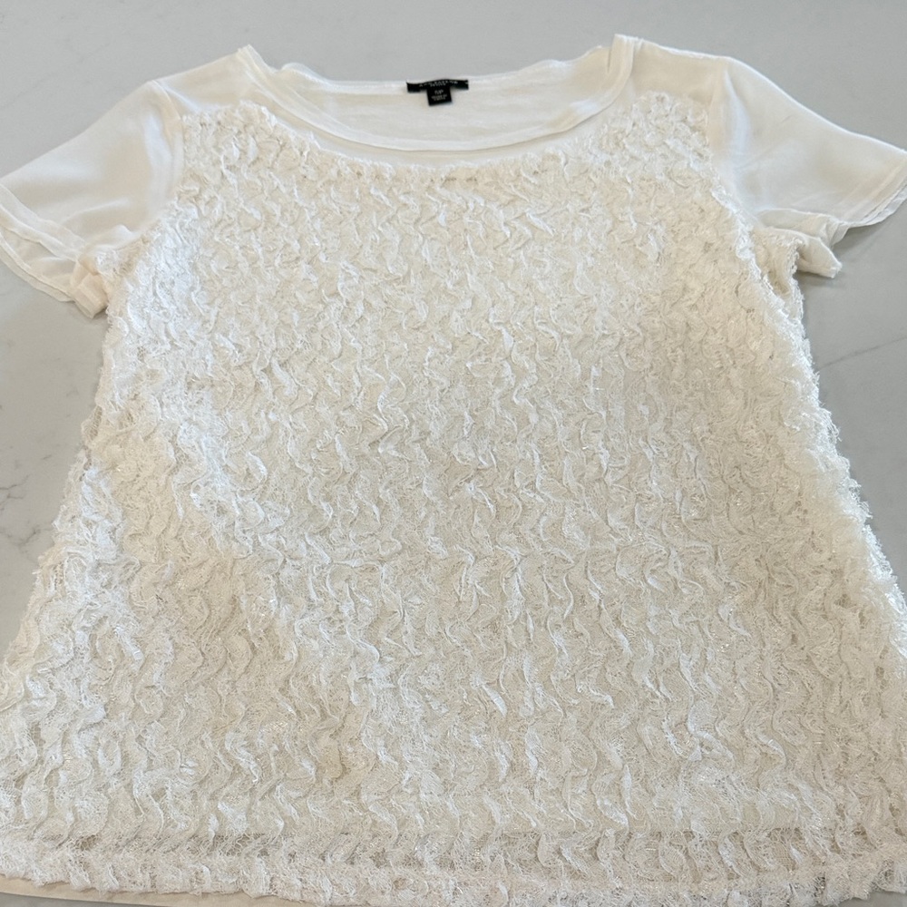 Ann Taylor White Textured Short Sleeve Top